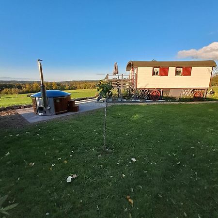 La Roulotte Belle Fleur Otel Saint-Nabord Dış mekan fotoğraf